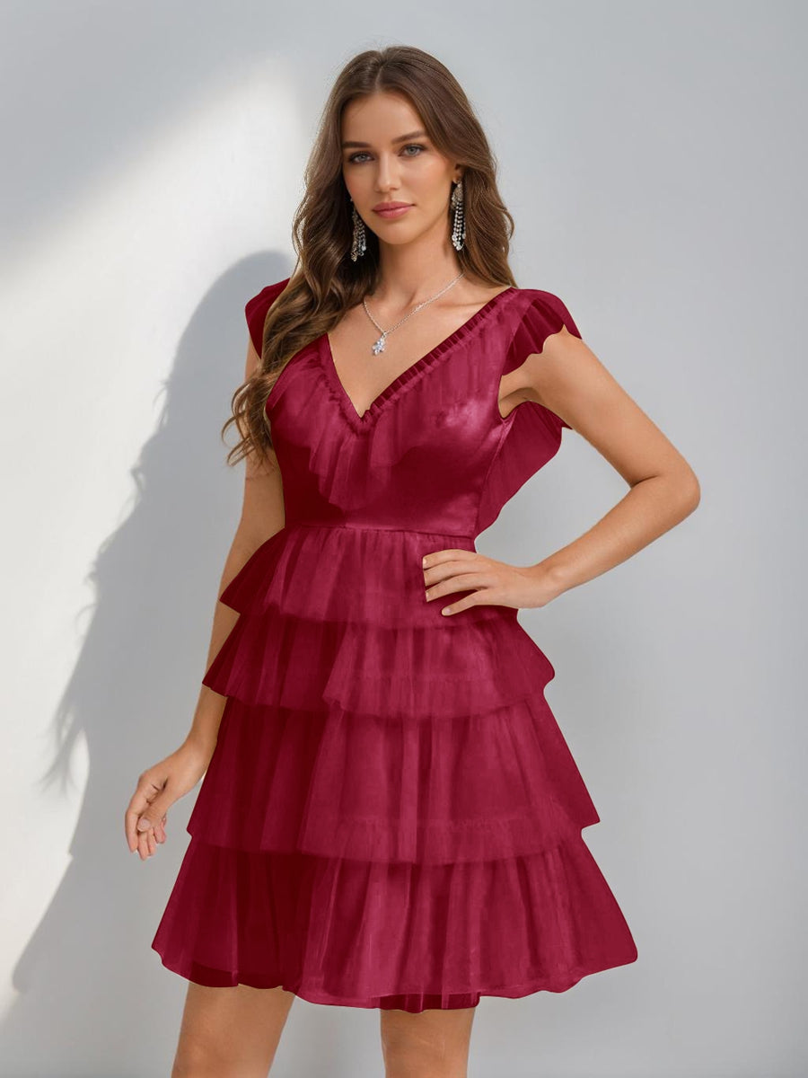 A-Line/Princess V-Neck Tulle Short/Mini Homecoming Dresses with Ruffles