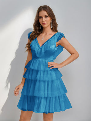 A-Line/Princess V-Neck Tulle Short/Mini Homecoming Dresses with Ruffles