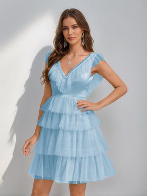 A-Line/Princess V-Neck Tulle Short/Mini Homecoming Dresses with Ruffles