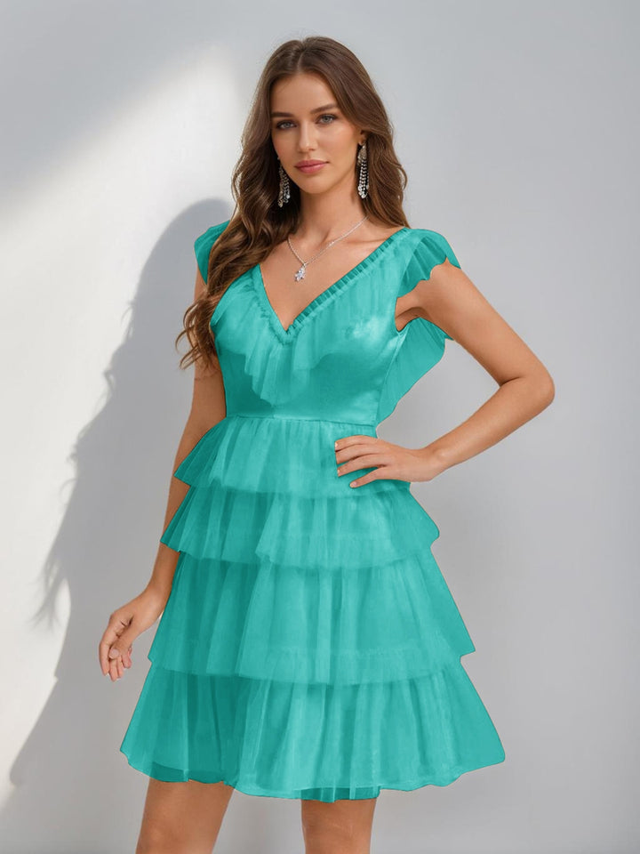 A-Line/Princess V-Neck Tulle Short/Mini Homecoming Dresses with Ruffles