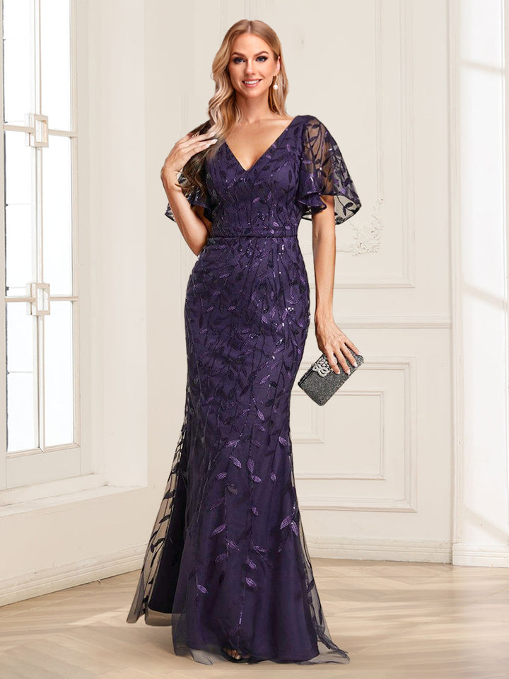 Gorgeous Trumpet/Mermaid V-Neck Short Ruffle Sleeves Floor-Length Mother of the Bride Dresses with Sequin Embroidery