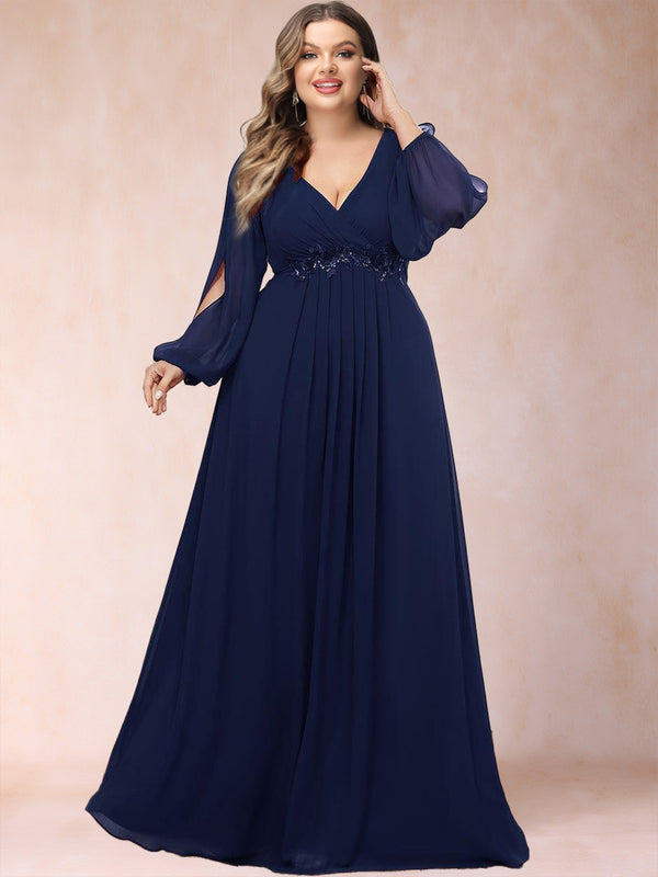 A-Line/Princess V-Neck Long Lantern Sleeves Plus Size Mother of the Bride Dresses with Applique
