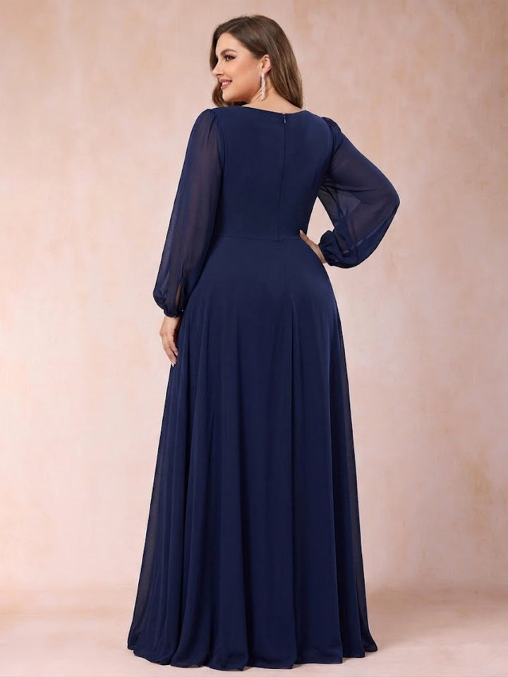 A-Line/Princess V-Neck Long Lantern Sleeves Plus Size Mother of the Bride Dresses with Applique