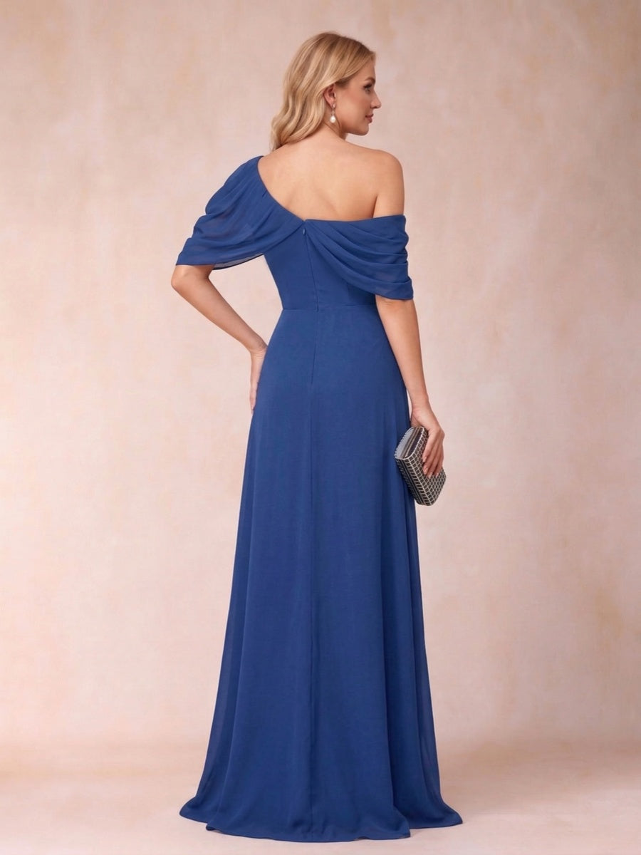 A-Line/Princess Asymmetrical Neck Sweep Train Mother of the Bride Dresses