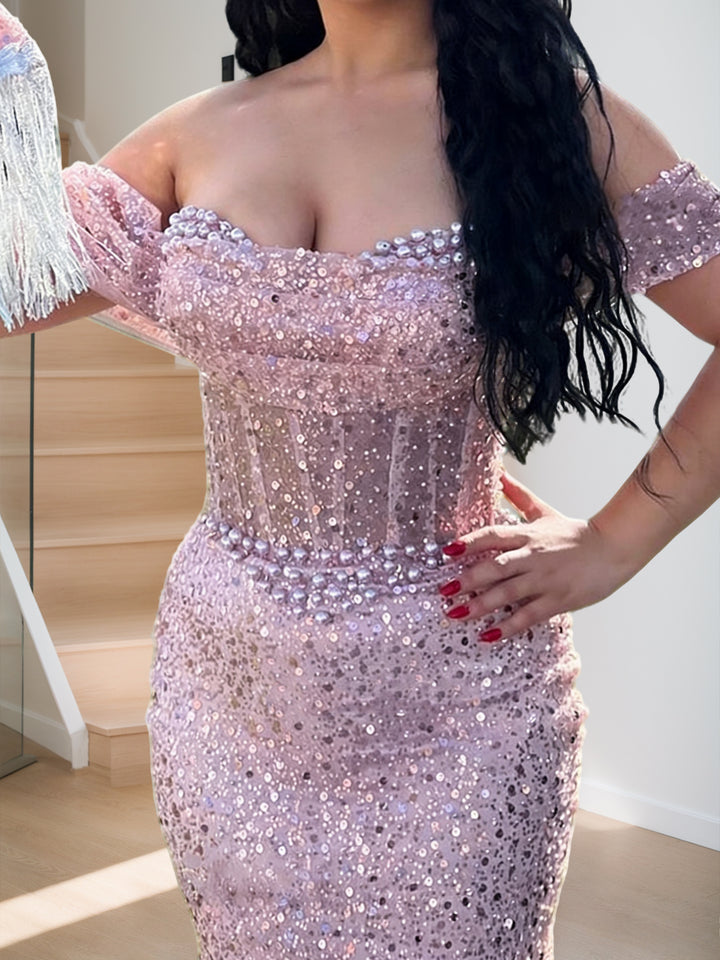 Sequin Trumpet/Mermaid Off-the-Shoulder Prom Dresses with Beadings