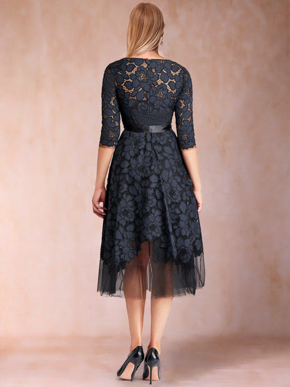 A-Line/Princess V-Neck Half Sleeves Mother of the Bride Dresses with Floral Lace