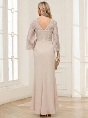 Sheath/Column V-Neck 3/4 Sleeves Mother of the Bride Dresses With Lace & 3D Floral