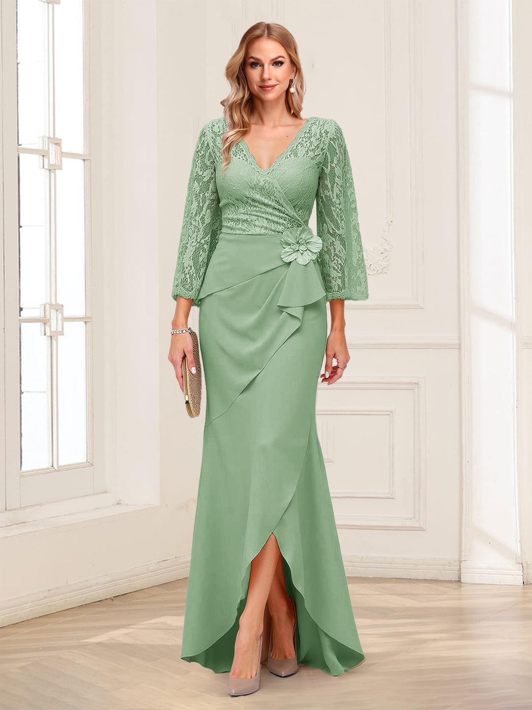 Sheath/Column V-Neck 3/4 Sleeves Mother of the Bride Dresses With Lace &amp; 3D Floral