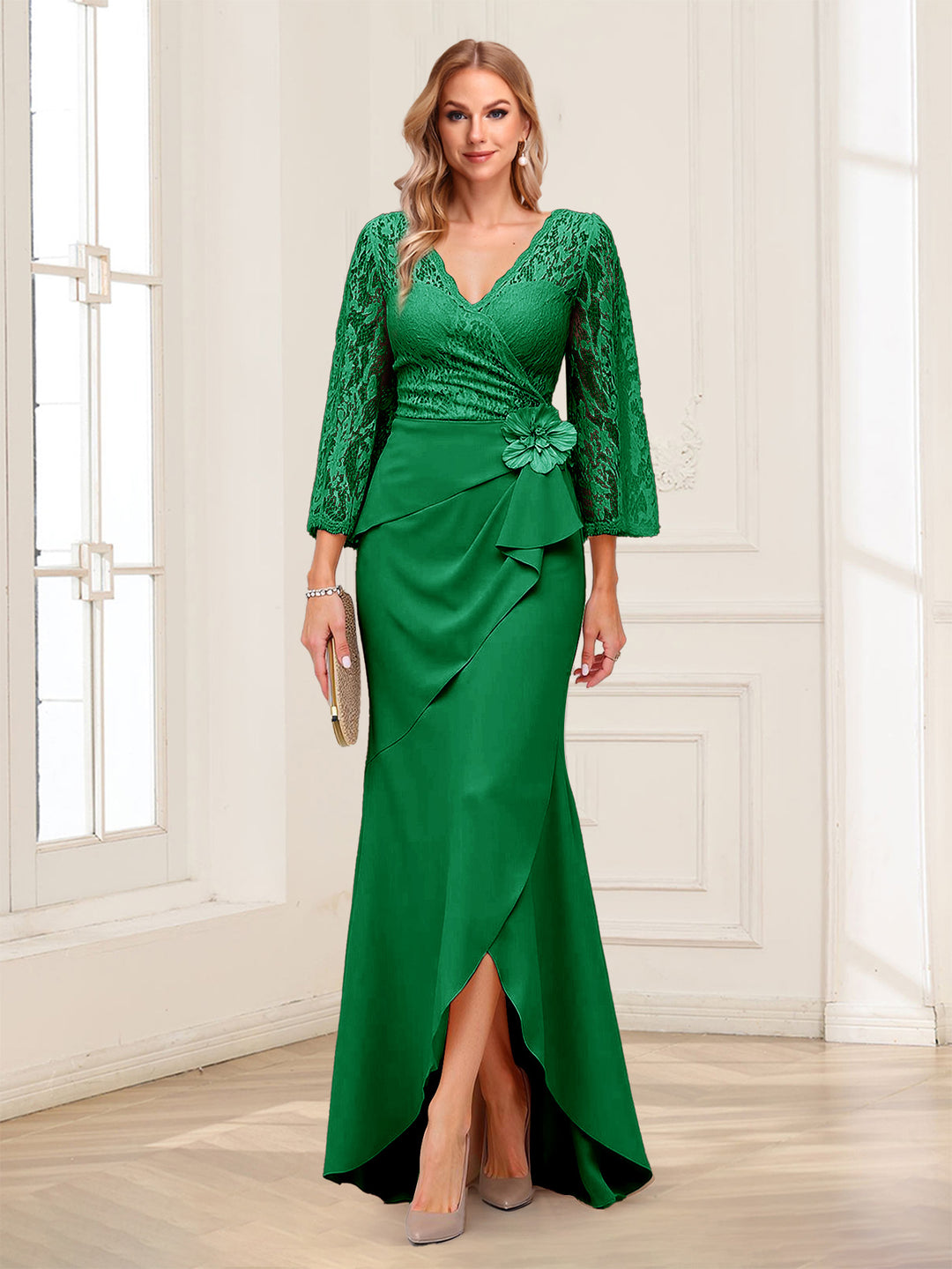 Sheath/Column V-Neck 3/4 Sleeves Mother of the Bride Dresses With Lace &amp; 3D Floral