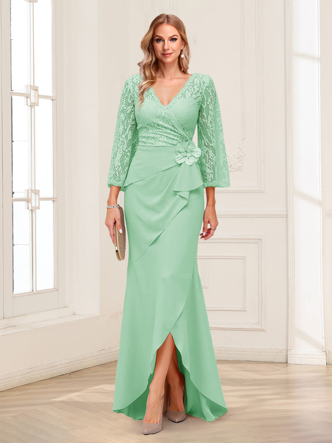 Sheath/Column V-Neck 3/4 Sleeves Mother of the Bride Dresses With Lace &amp; 3D Floral