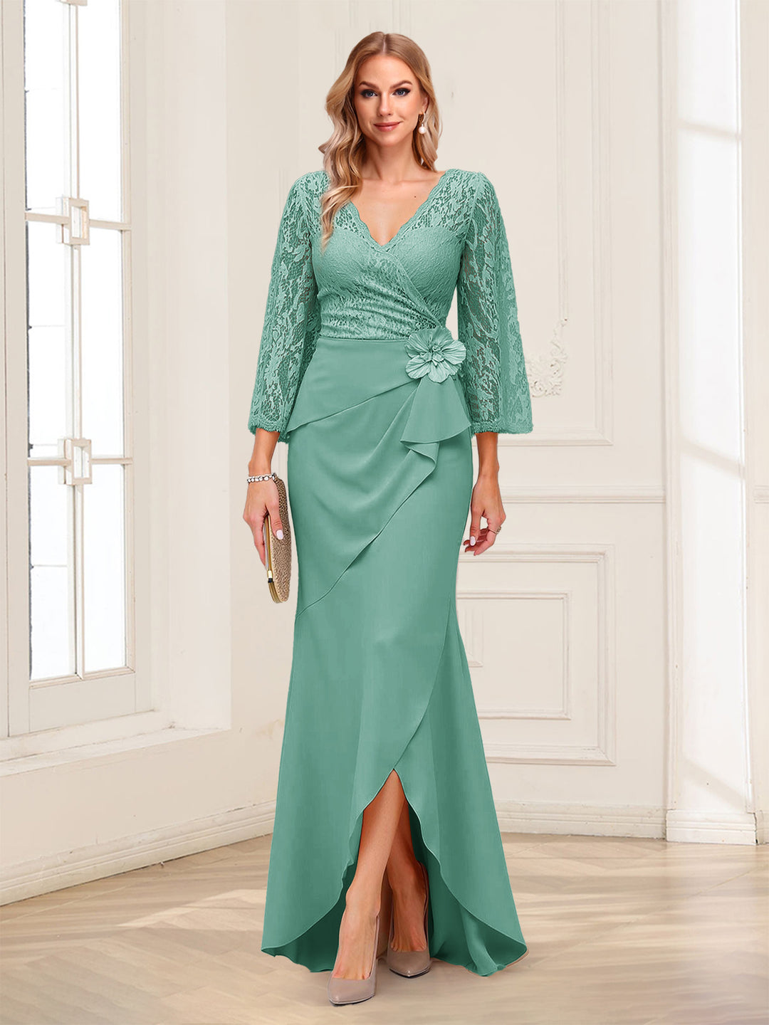 Sheath/Column V-Neck 3/4 Sleeves Mother of the Bride Dresses With Lace &amp; 3D Floral