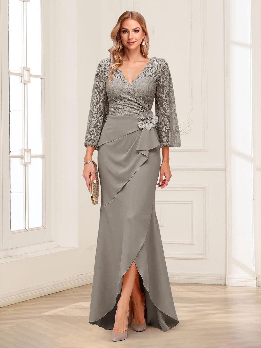 Sheath/Column V-Neck 3/4 Sleeves Mother of the Bride Dresses With Lace &amp; 3D Floral