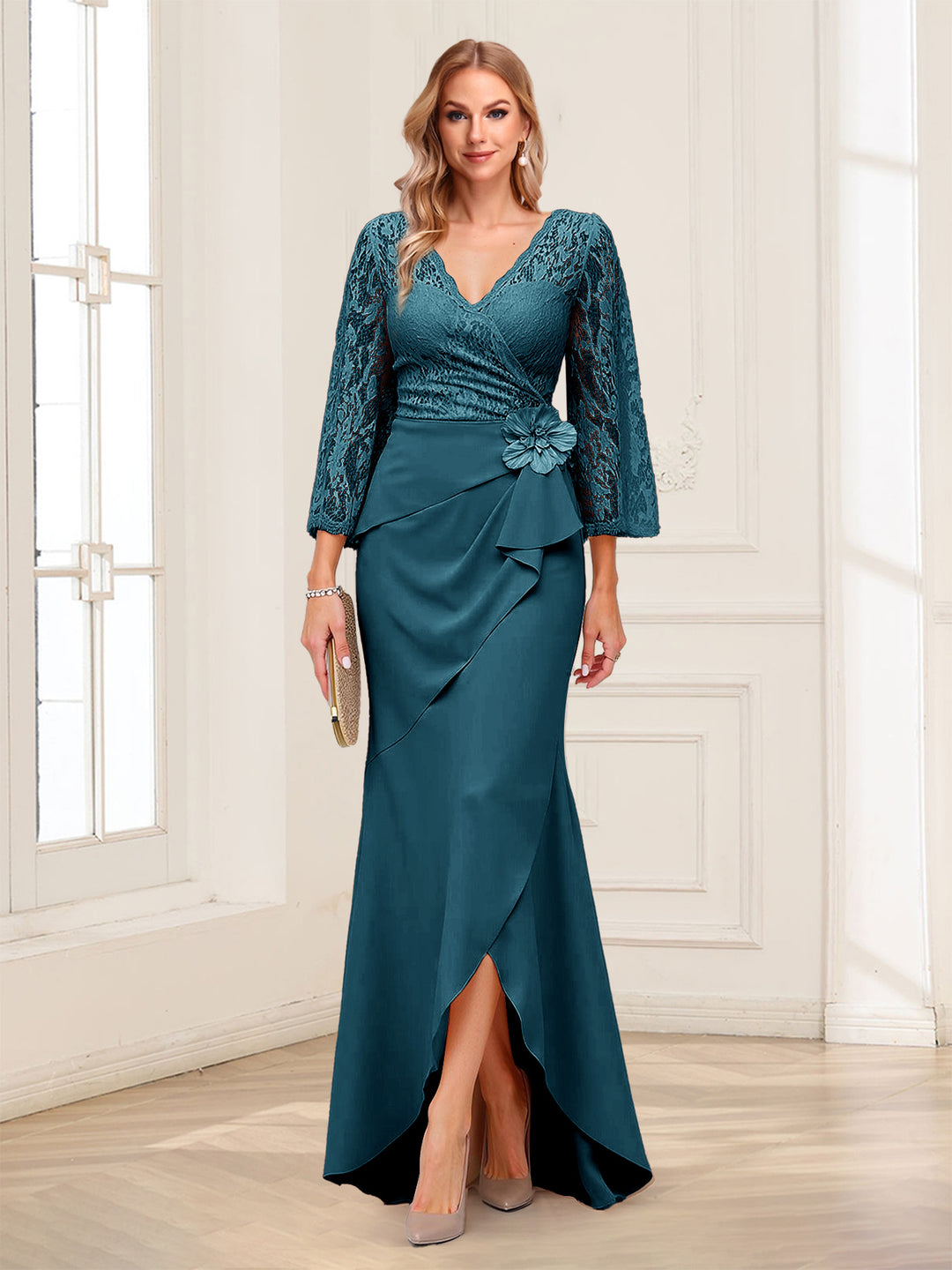 Sheath/Column V-Neck 3/4 Sleeves Mother of the Bride Dresses With Lace &amp; 3D Floral