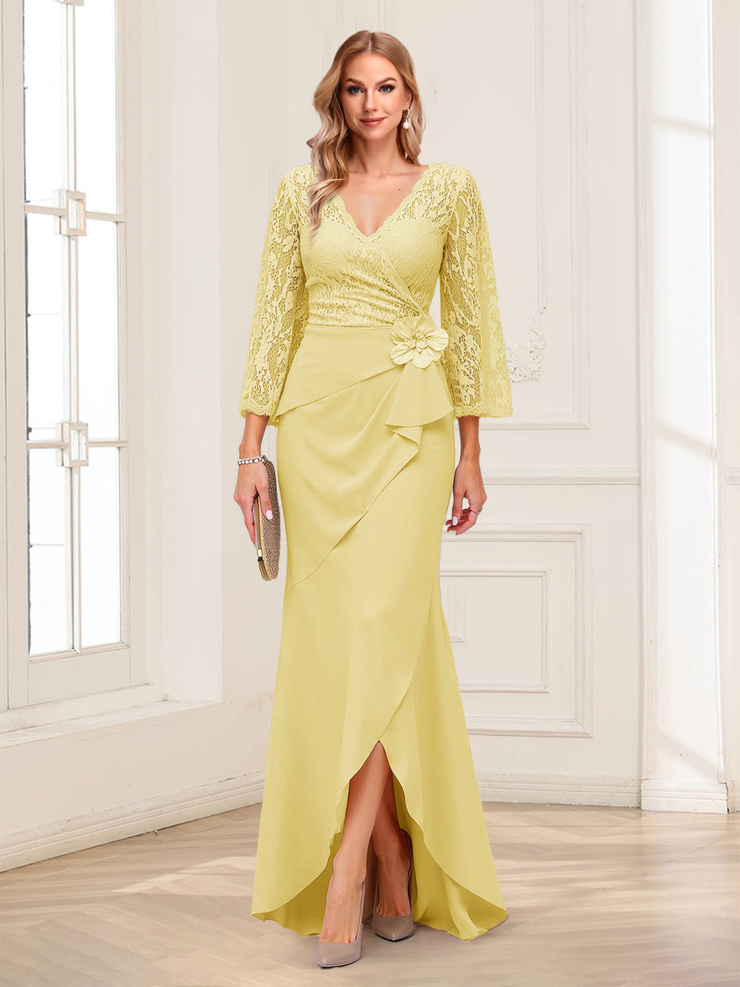 Sheath/Column V-Neck 3/4 Sleeves Mother of the Bride Dresses With Lace &amp; 3D Floral