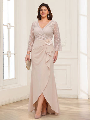 Sheath/Column V-Neck 3/4 Sleeves Plus Size Mother of the Bride Dresses With Lace & 3D Floral