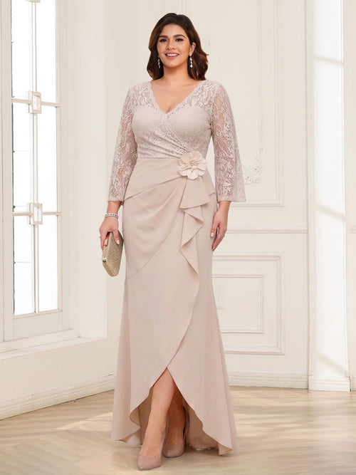 Sheath/Column V-Neck 3/4 Sleeves Plus Size Mother of the Bride Dresses With Lace & 3D Floral