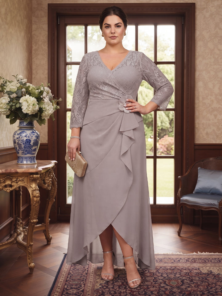 Sheath/Column V-Neck 3/4 Sleeves Plus Size Mother of the Bride Dresses With Lace &amp; 3D Floral