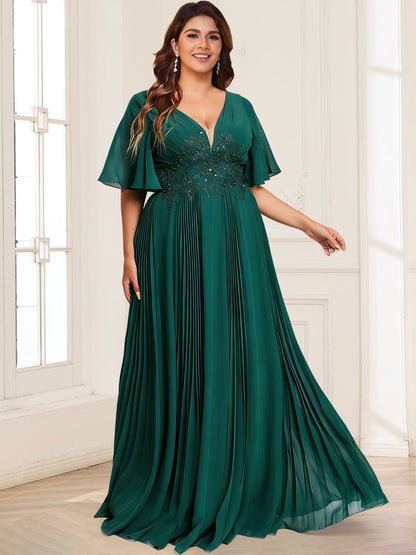 Chiffon A-Line/Princess V-Neck Short Sleeves Plus Size Mother of the Bride Dresses With Sequins & Appliques