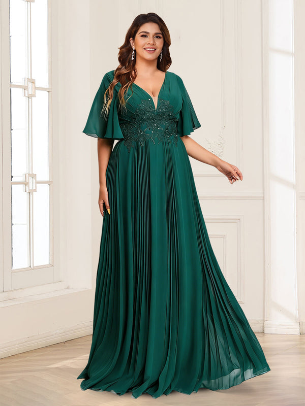 Chiffon A-Line/Princess V-Neck Short Sleeves Plus Size Mother of the Bride Dresses With Sequins & Appliques