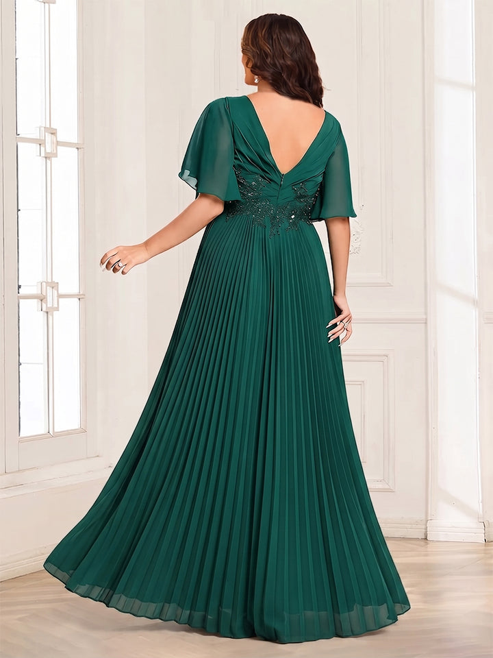 Chiffon A-Line/Princess V-Neck Short Sleeves Plus Size Mother of the Bride Dresses With Sequins &amp; Appliques