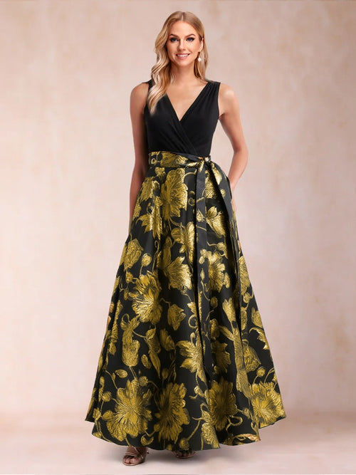 Ball Gown V-Neck Sleeveless Mother of the Bride Dresses With Belt