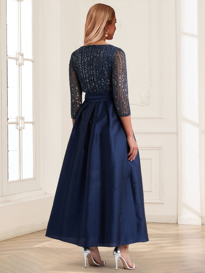 A-Line/Princess Crew Neck 3/4 Sleeves Mother of the Bride Dresses With Belt &amp; Sequins