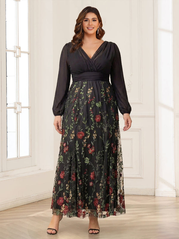 A-Line/Princess V-Neck Long Sleeves Plus Size Mother of the Bride Dresses With Floral Embroidered