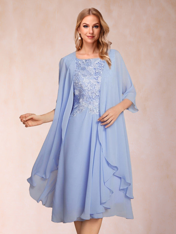 A-Line/Princess Scoop Sleeveless Tea-Length Two Piece Mother of the Bride Dresses with Lace &amp; Appliques
