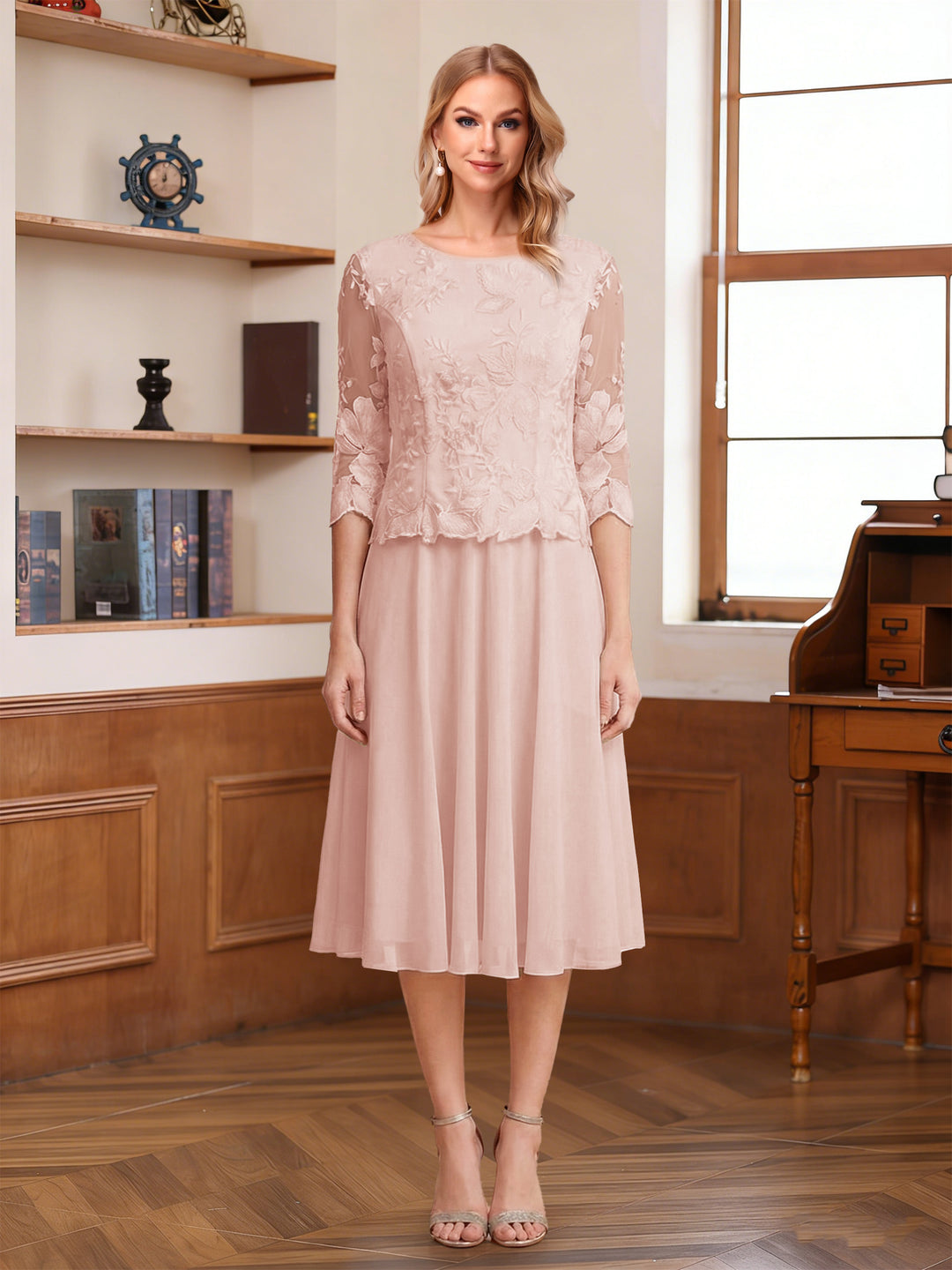 A-Line/Princess Scoop Half Sleeves Tea-Length Mother of the Bride Dresses with Lace&amp;Embroidery