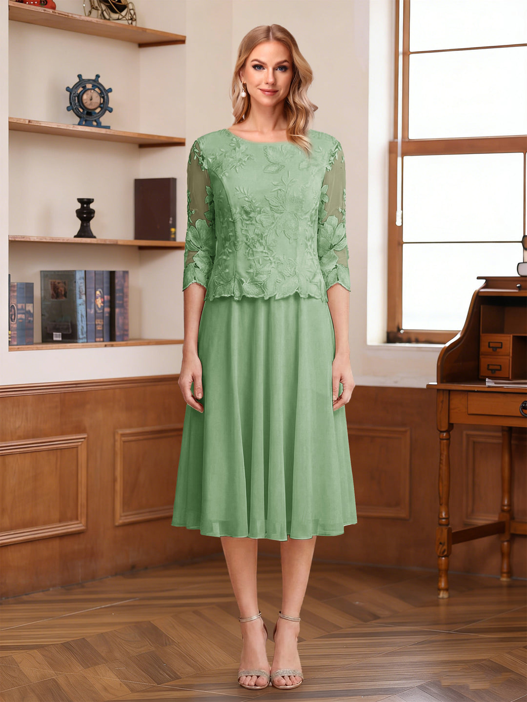 A-Line/Princess Scoop Half Sleeves Tea-Length Mother of the Bride Dresses with Lace&amp;Embroidery