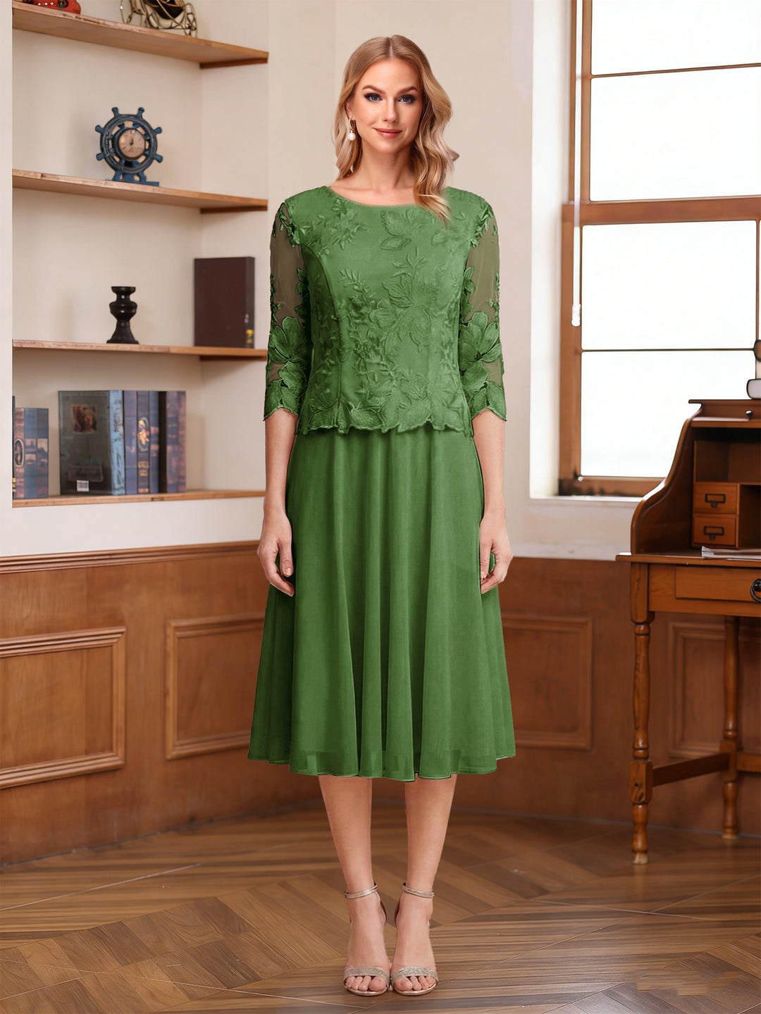 A-Line/Princess Scoop Half Sleeves Tea-Length Mother of the Bride Dresses with Lace&amp;Embroidery