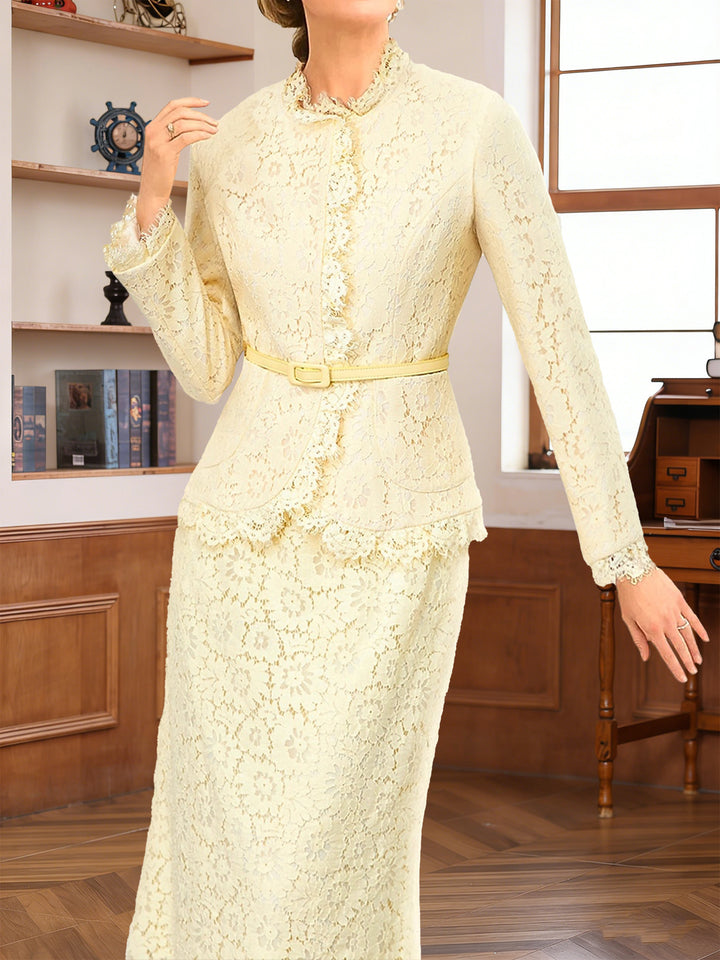 A-Line/Princess  Scoop Long Sleeves Knee-Length Mother of the Bride Dresses with Lace