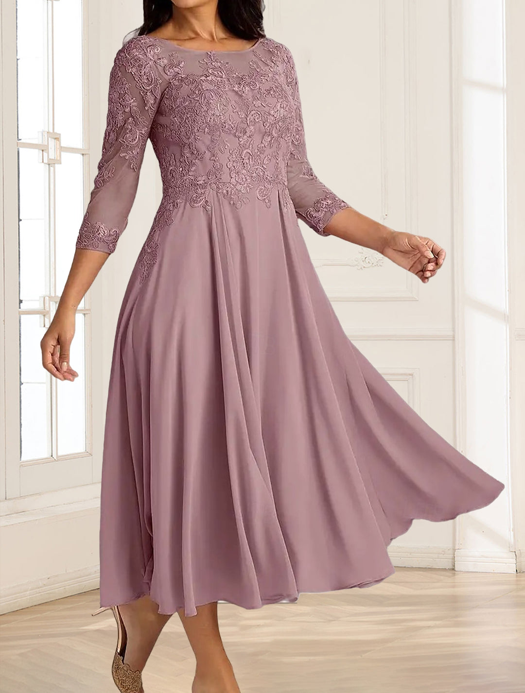 A-Line/Princess Scoop 3/4 Sleeves Tea-Length Mother of the Bride Dresses with Applique &amp; Lace