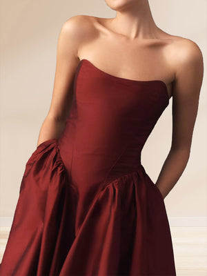 A-Line/Princess Strapless Sleeveless Basque Waist Prom Dresses with Ruched