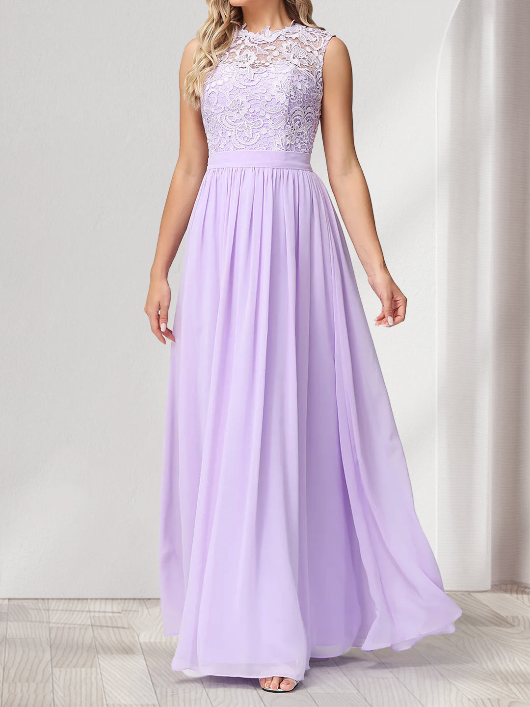 A-Line/Princess Scoop Sleeveless Floor-Length Bridesmaid Dresses With Lace &amp; Applique