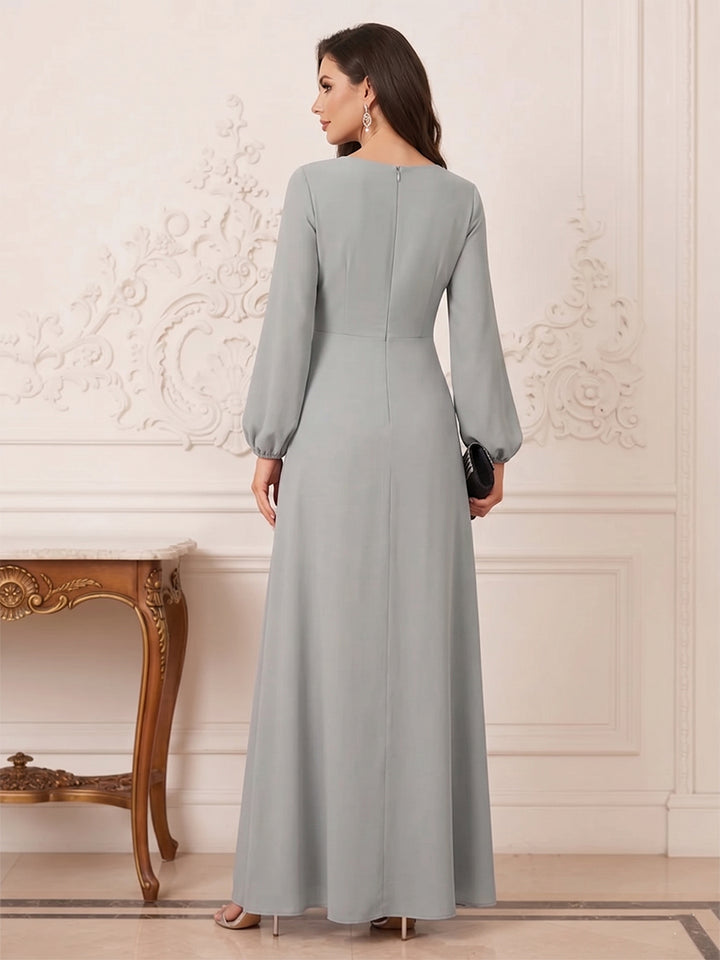 A-Line/Princess V-Neck Long Sleeves Floor-Length Mother of the Bride Dresses with Embroidery