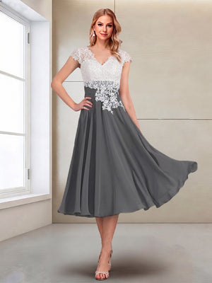 A-Line/Princess Cap Sleeves V-Neck Tea-Length Mother of the Bride with Appliques