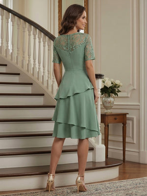 A-Line/Princess Short Sleeves Knee-Length Mother of the Bride Dresses with Lace & Ruffles