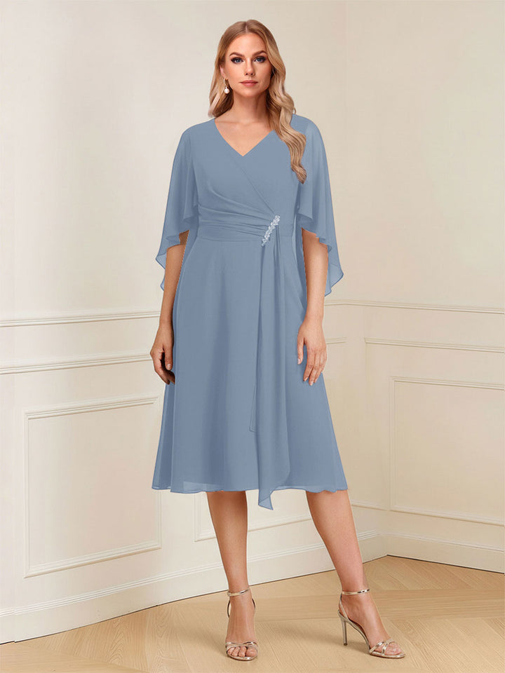A-Line/Princess V-Neck Half Sleeves Knee-Length Mother of the Bride Dresses with Ruffles &amp; Ruched