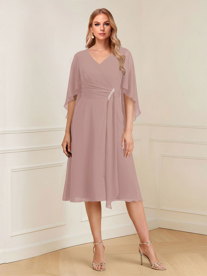 A-Line/Princess V-Neck Half Sleeves Knee-Length Mother of the Bride Dresses with Ruffles &amp; Ruched