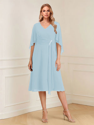 A-Line/Princess V-Neck Half Sleeves Knee-Length Mother of the Bride Dresses with Ruffles & Ruched