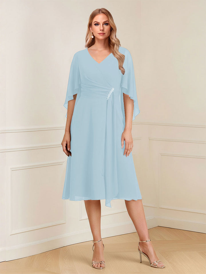 A-Line/Princess V-Neck Half Sleeves Knee-Length Mother of the Bride Dresses with Ruffles &amp; Ruched