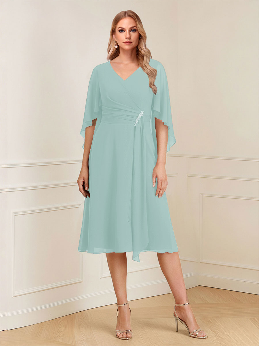A-Line/Princess V-Neck Half Sleeves Knee-Length Mother of the Bride Dresses with Ruffles &amp; Ruched