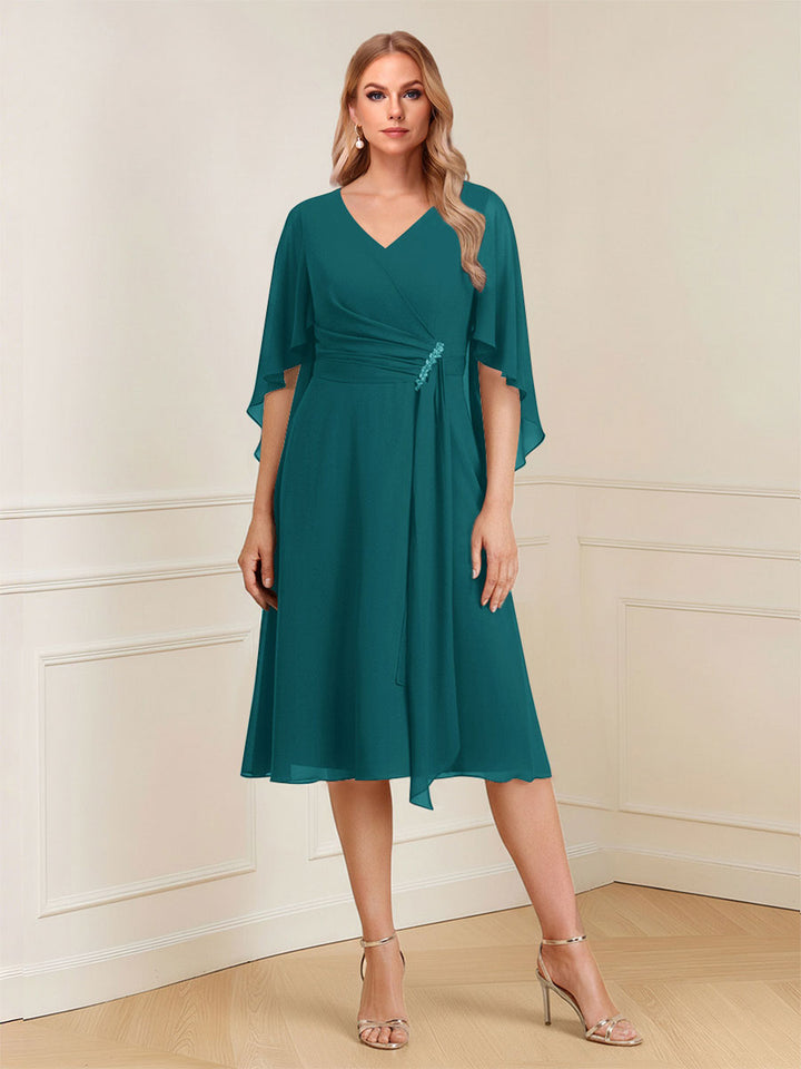 A-Line/Princess V-Neck Half Sleeves Knee-Length Mother of the Bride Dresses with Ruffles &amp; Ruched