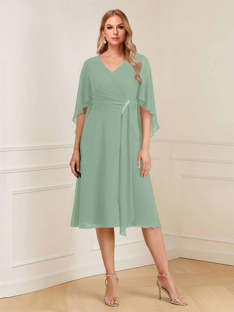 A-Line/Princess V-Neck Half Sleeves Knee-Length Mother of the Bride Dresses with Ruffles &amp; Ruched