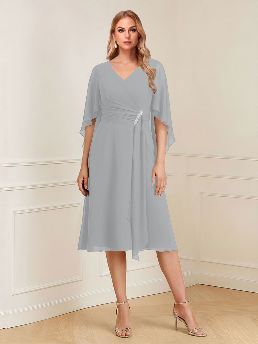 A-Line/Princess V-Neck Half Sleeves Knee-Length Mother of the Bride Dresses with Ruffles &amp; Ruched
