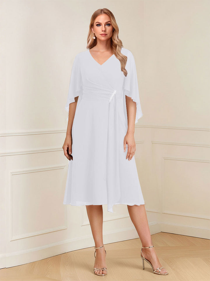A-Line/Princess V-Neck Half Sleeves Knee-Length Mother of the Bride Dresses with Ruffles &amp; Ruched