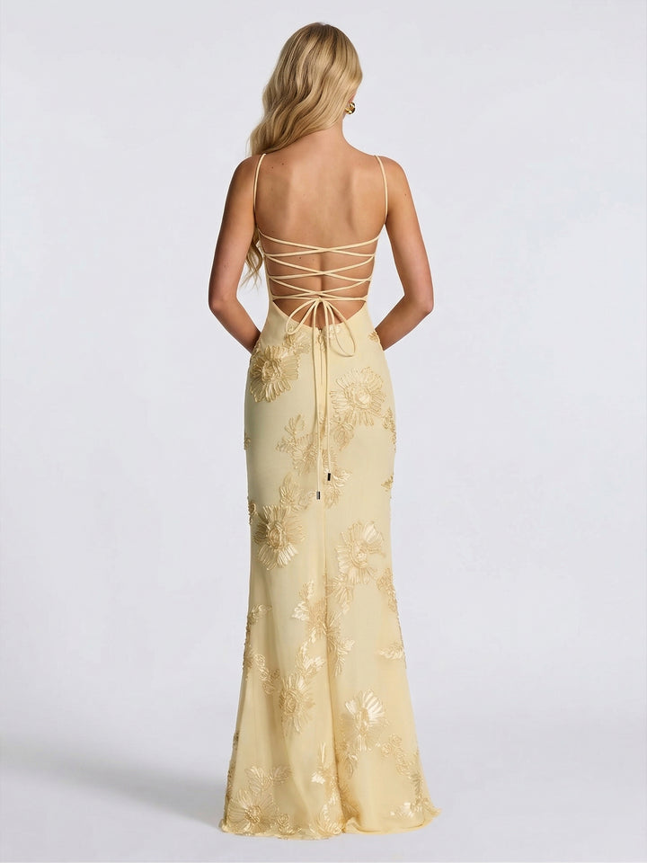 Sheath/Column Spaghetti Straps Floor-Length Bridesmaid Dresses with Applique