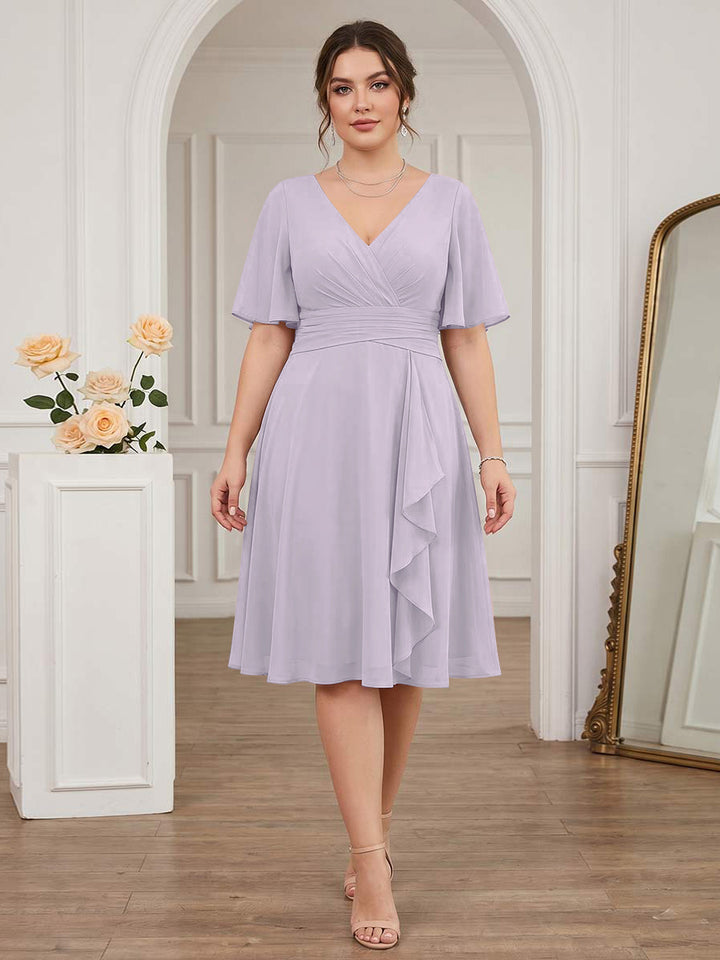 A-Line/Princess V-Neck Short Sleeves Knee-Length Plus Size Bridesmaid Dresses with Ruffles