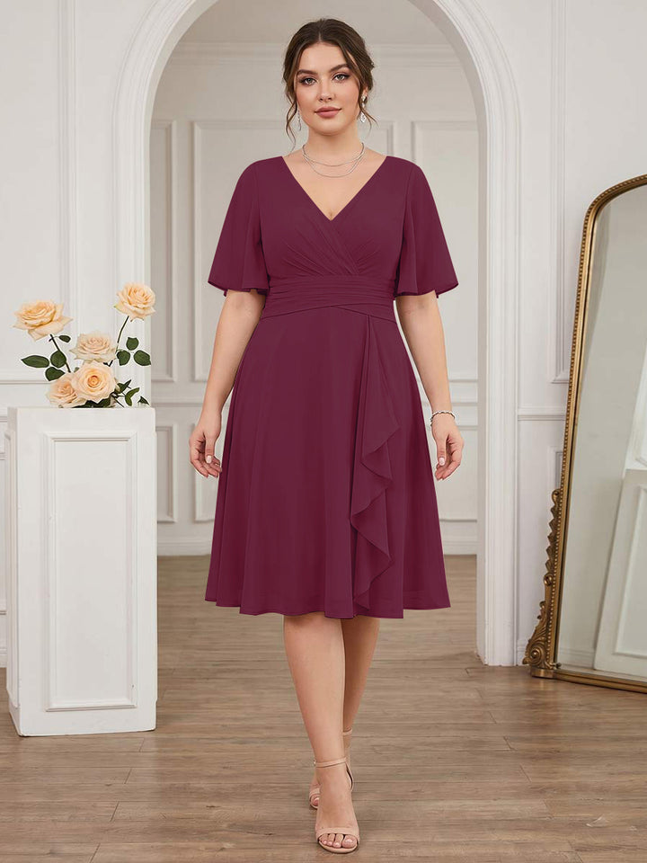 A-Line/Princess V-Neck Short Sleeves Knee-Length Plus Size Bridesmaid Dresses with Ruffles